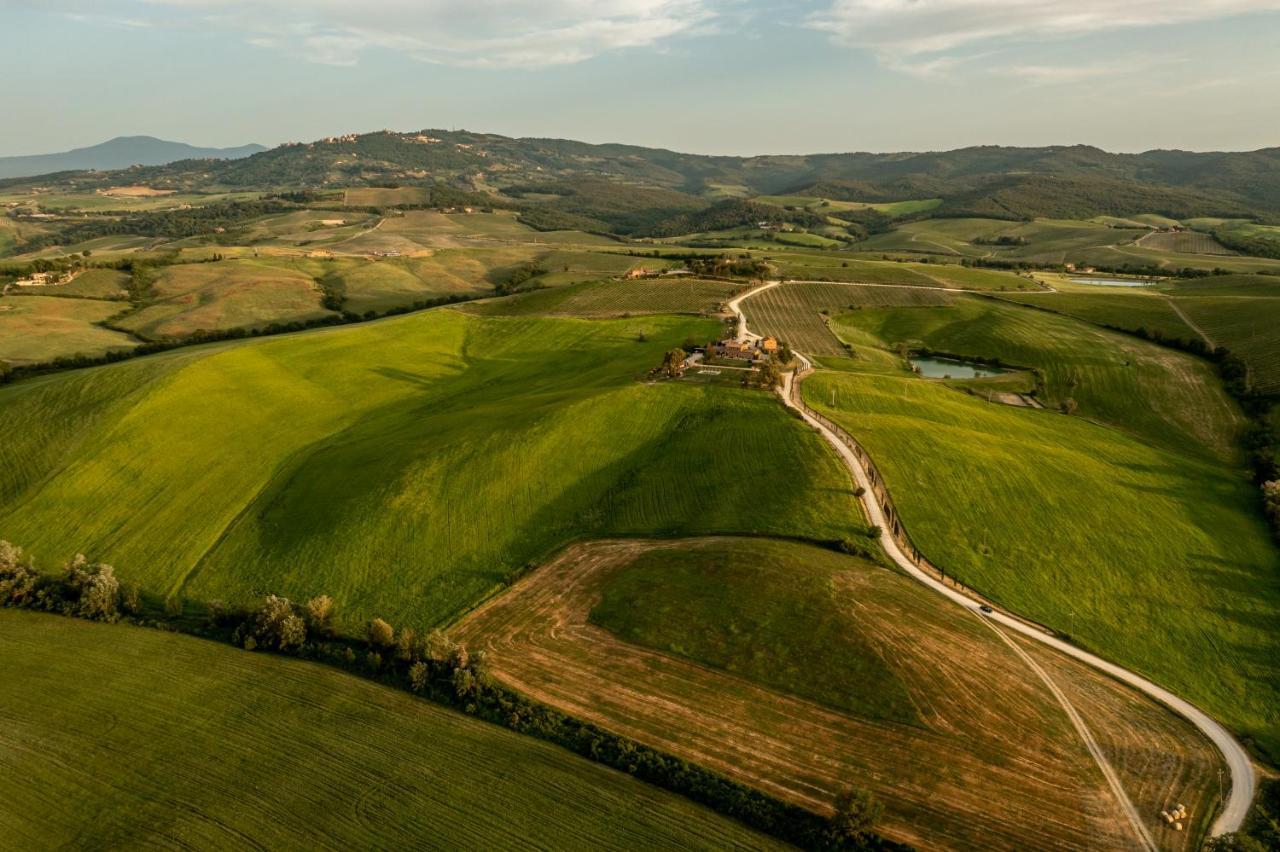 Wine Resort Colsereno Montalcino Exterior foto